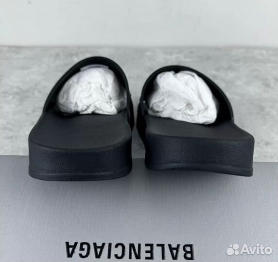 Тапки Balenciaga slides