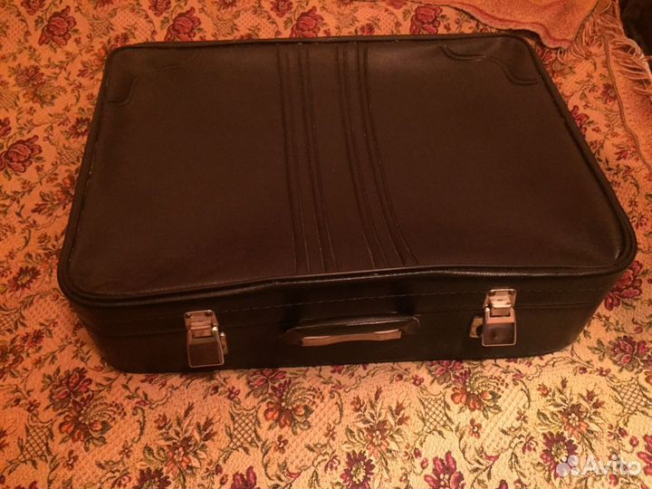 Чемодан времен СССР