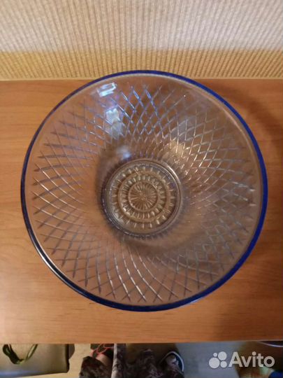 Ваза для фруктов, салатов СССР цветное стекло