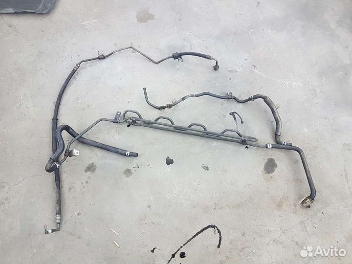 Трубка гура Mazda CX-7 (2006-2012)