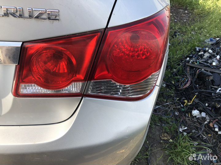 Фонари задние Chevrolet Cruze