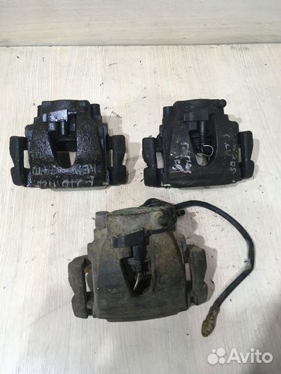 Суппорт передний левый Mercedes W210