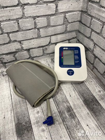 Тонометр автоматический AND UA-888(Т3265)