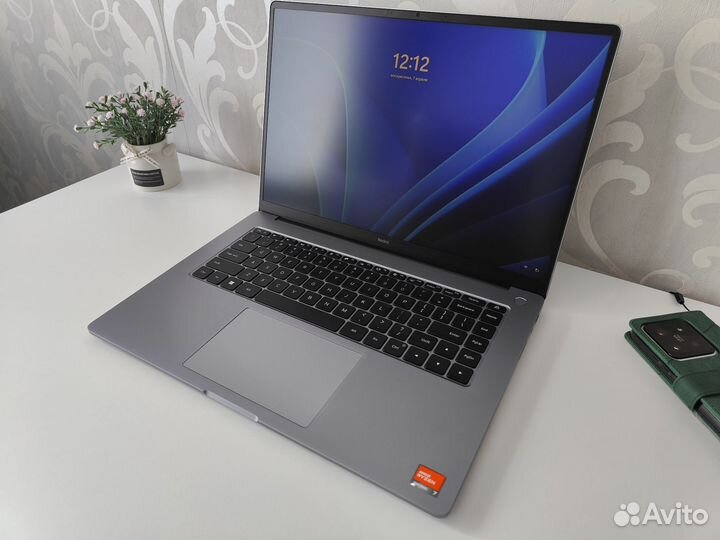 Xiaomi redmibook pro 15 2023 7840hs