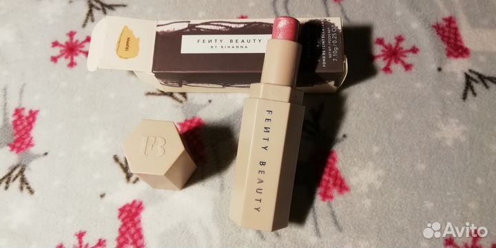 Палетка румян Too Faced, хайлайтеры Fenty beauty