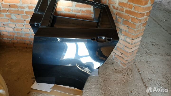 Задняя левая дверь бмв х6 е71