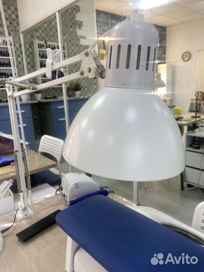 Мебель для маникюрного салона