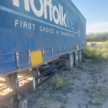 Полуприцеп тентованный Schmitz Cargobull S01, 2008