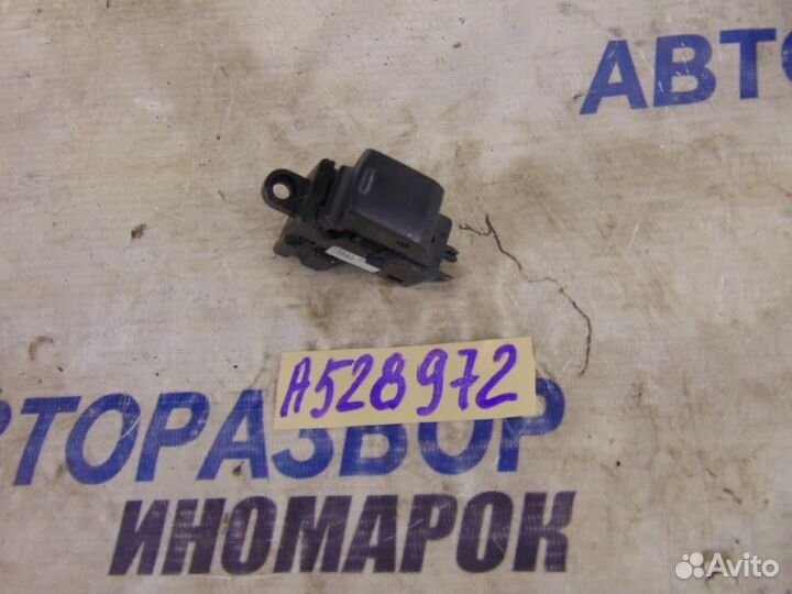 Кнопка стеклоподъемника для Nissan Qashqai 1 2006