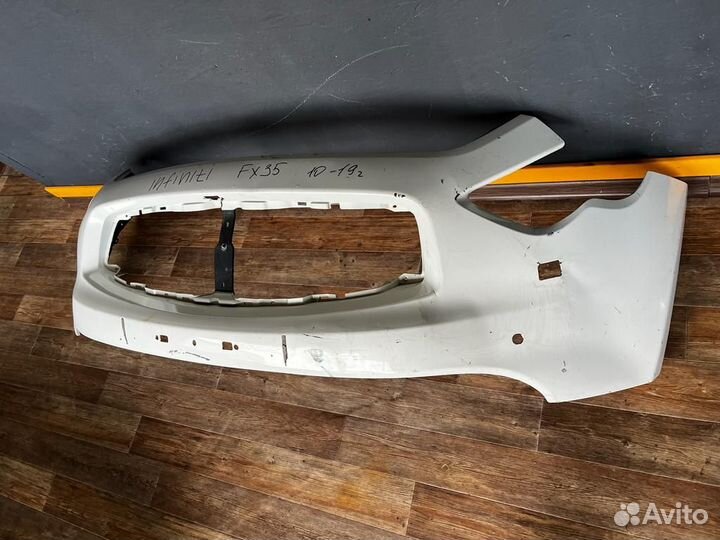 Бампер передний Infiniti fx-35