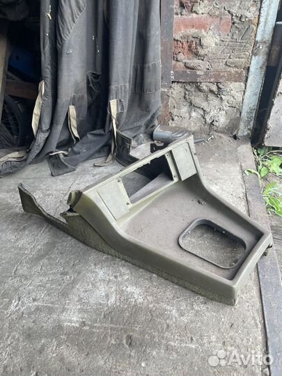 Консоль кпп bmw 7 e23