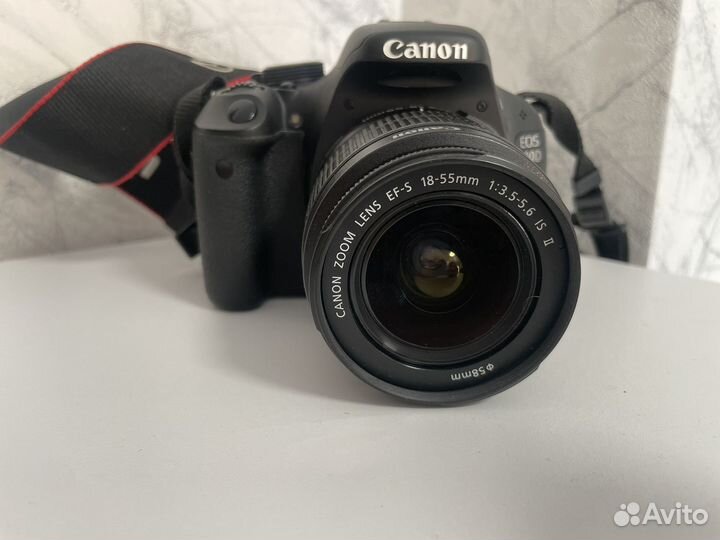 Фотоапарт Canon eos 600d