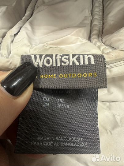 Курктки, ветровки для девочки