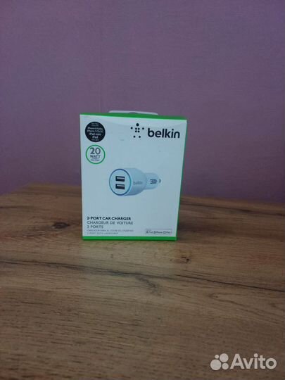 Автомобильное зарядное устройство для телефона