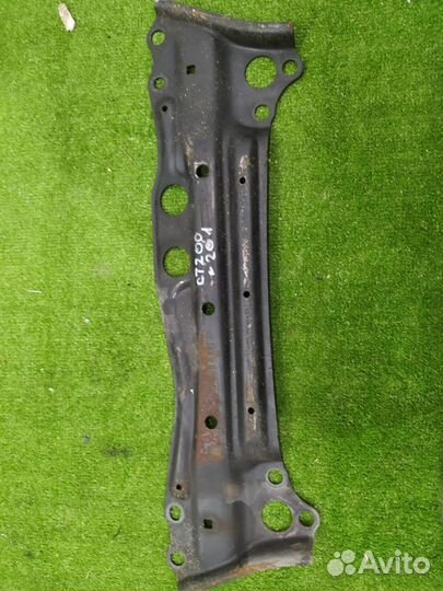 Балка под двс Lexus Ct200H 2zrfxe 2011