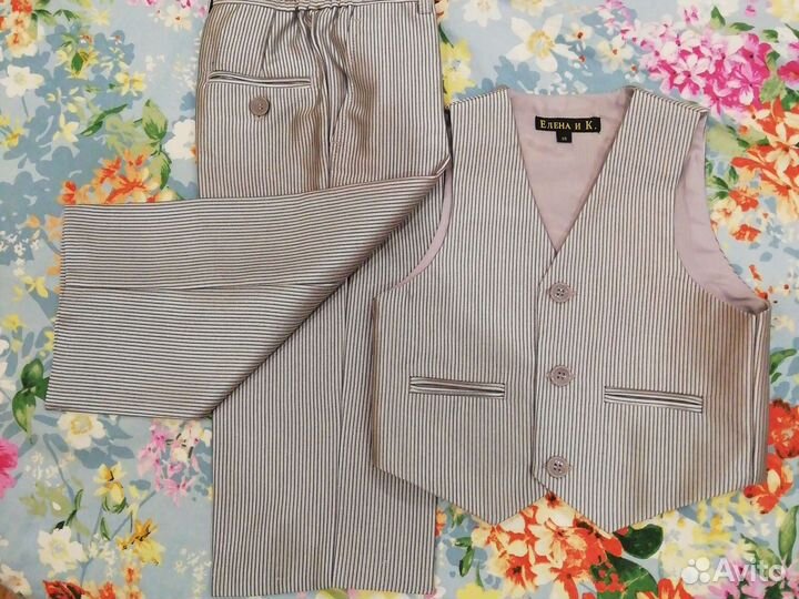 Костюм праздничный