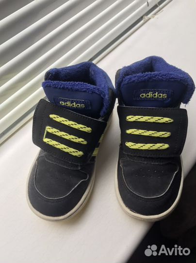 Зимние ботинки adidas
