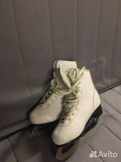 Коньки 33-34 размер