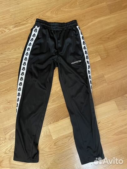 Штаны unaffected