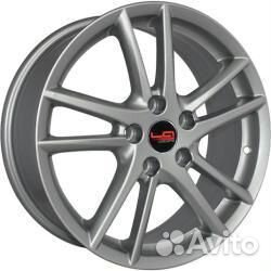 Диски Replica LA TY109 7x17 5*114.3 ET39 DIA60.1 Silver Литой