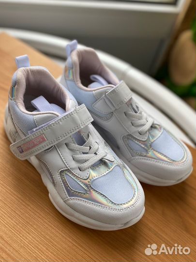 Кроссовик для девочки 34
