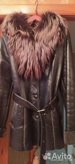 Дубленка натуральная женская короткая