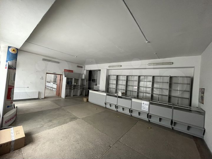 Торговая площадь, 240.4 м²