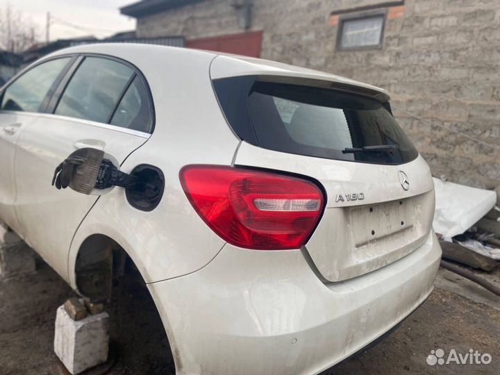 Дверь багажника Mercedes A W176