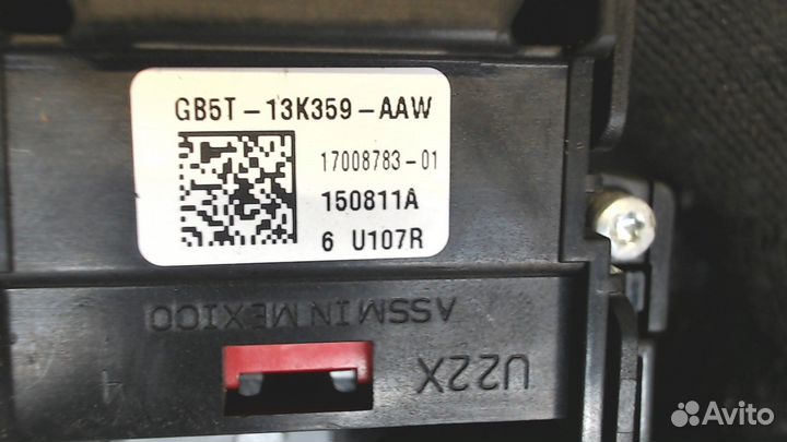 Переключатель поворотов и дворников Ford Explorer