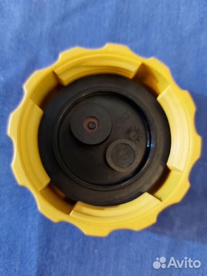 Крышка расширительного бачка Lanos