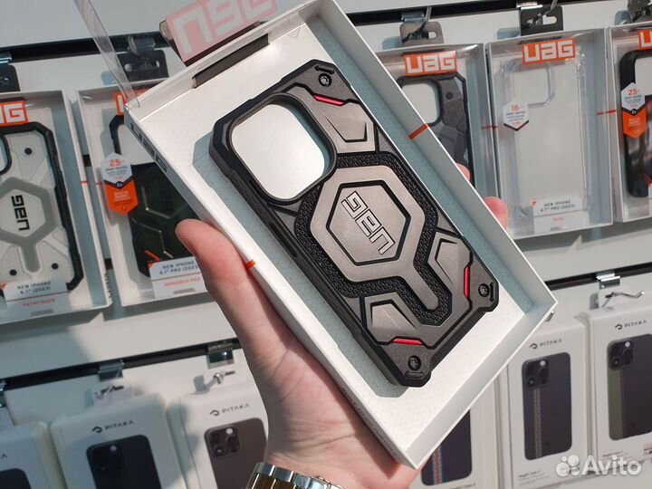 Чехол UAG Monarch Pro Оригинал для iPhone 15 Pro