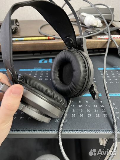 Игровые наушники с микрофоном Bloody