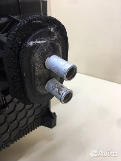 Б/У Б/У Корпус отопителя CD569F2801030101 Changan