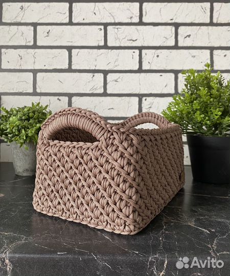 Корзина интерьерная
