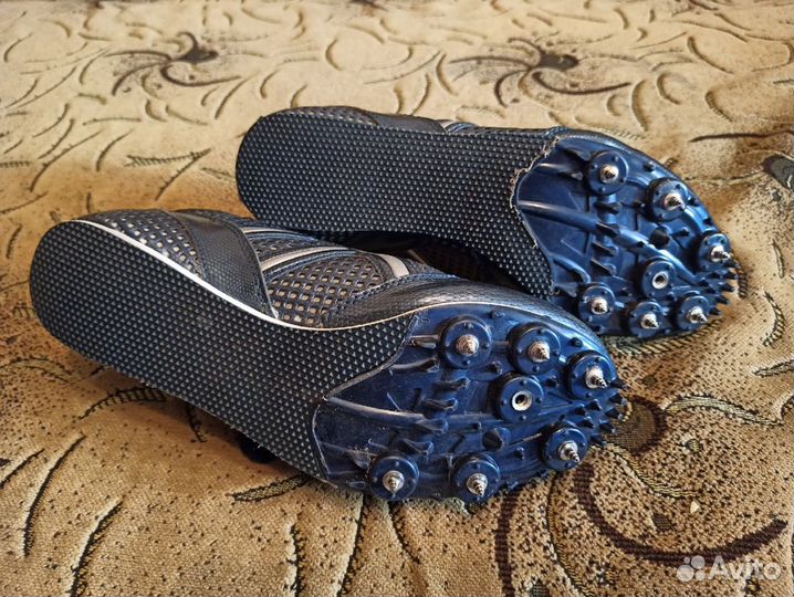 Шиповки для бега