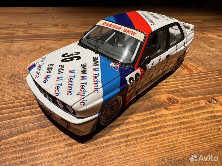 Модель BMW E30 m3 #30 minichamps