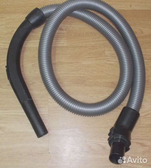 Шланг пылесоса с ручкой D-35, d-32, зам.2190706024