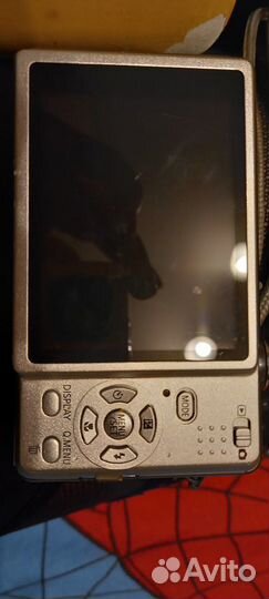 Компактный фотоаппарат