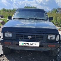 Nissan Pick UP 2.4 MT, 1990, 145 000 км, с пробегом, цена 210 000 руб.