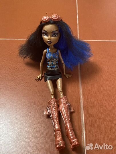 Кукла Монстер Хай Робекка