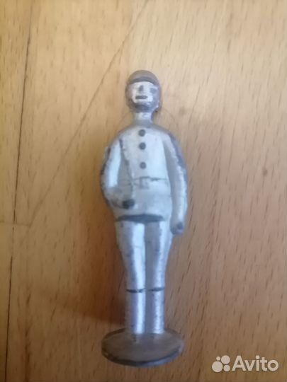 Солдатики оловянные