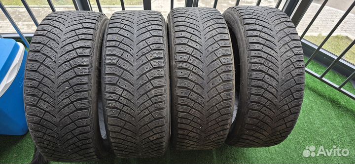 Michelin X-Ice North 4 225/45 R19