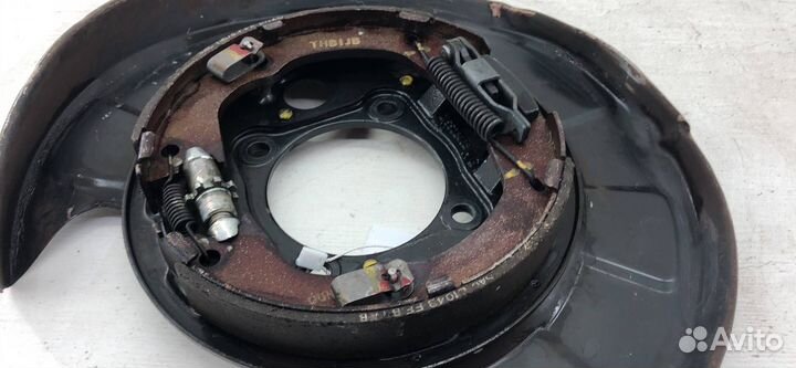 Пыльник тормозного диска Chevrolet Captiva 1