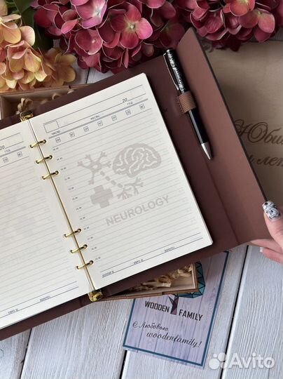 Ежедневник с гравировкой блокнот