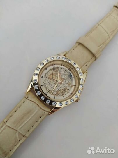 Часы женские avon новые