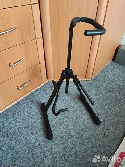 Универсальная стойка для гитары quik LOK QL691