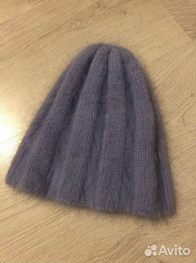 Женская шапка