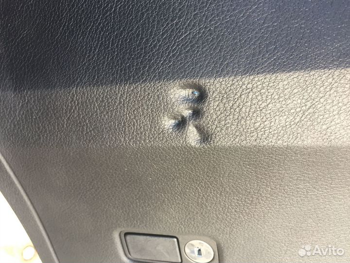 Бардачок Lexus RX450h