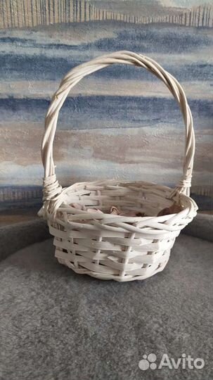 Корзинка декоративная