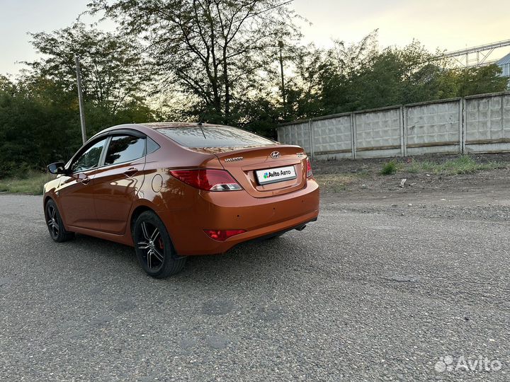 Hyundai Solaris 1.6 AT, 2015, 163 000 км